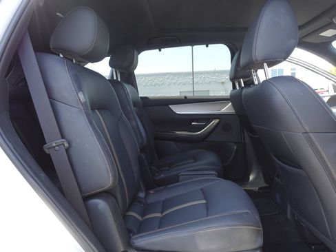 Used 2024 MAZDA CX-90 Plug-In Hybrid w/ Premium Plus AWD/4WD image 17