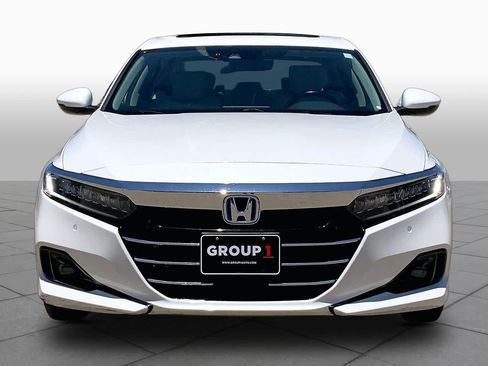 Used 2021 Honda Accord Touring image 4
