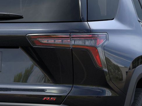 New 2026 Chevrolet Equinox RS image 11