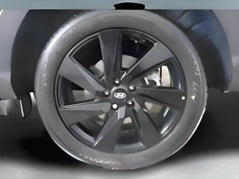 Used 2024 Hyundai Santa Cruz Night AWD/4WD image 36