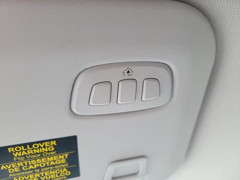 Used 2025 Ford Escape Platinum image 22