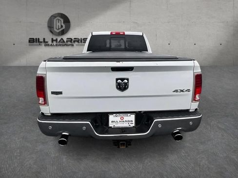 Used 2017 RAM 1500 Laramie w/ Convenience Group AWD/4WD image 6