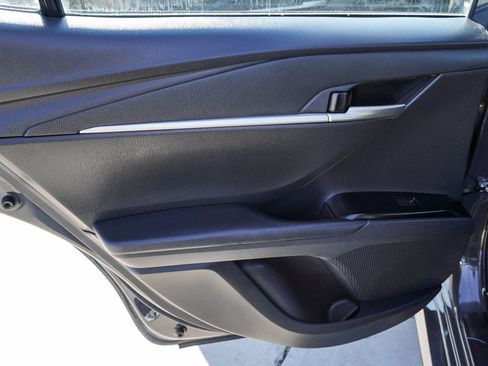 Used 2025 Toyota Camry LE AWD/4WD image 23