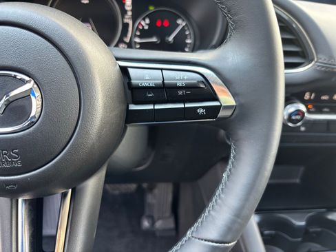 Certified 2025 MAZDA MAZDA3 s image 17