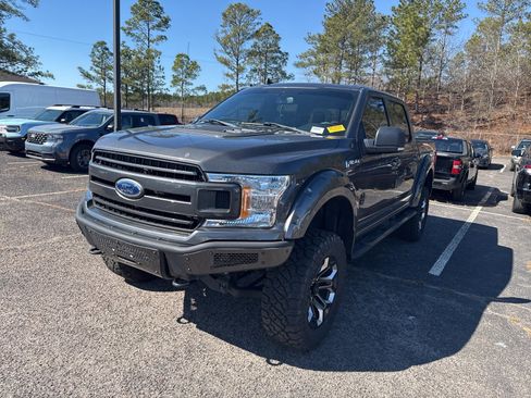 Used 2019 Ford F150 XLT w/ Equipment Group 302A Luxury image 3