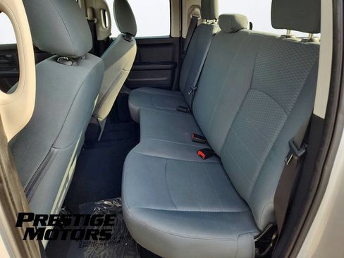 Used 2017 RAM 1500 ST w/ SXT Appearance Group AWD/4WD image 15