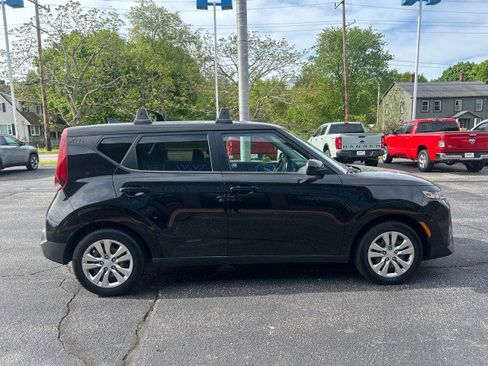 Used 2020 Kia Soul LX FWD image 5