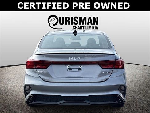 Used 2024 Kia Forte GT-Line w/ GT-Line Premium Package image 3