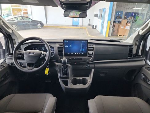 Used 2022 Ford Transit 350 XLT RWD image 17