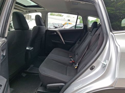 Used 2018 Toyota RAV4 XLE w/ Plus Extra Value Package AWD/4WD image 10