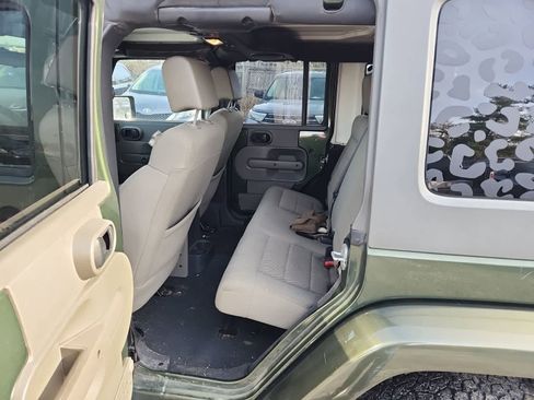 Used 2008 Jeep Wrangler Unlimited Sahara w/ Dual Top Group image 27