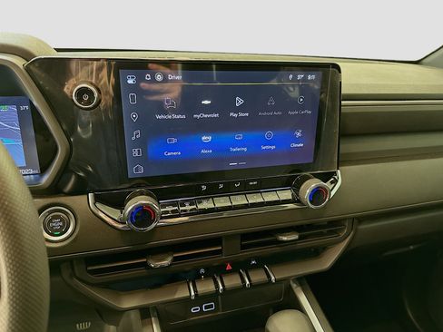 Used 2025 Chevrolet Colorado Trail Boss image 26