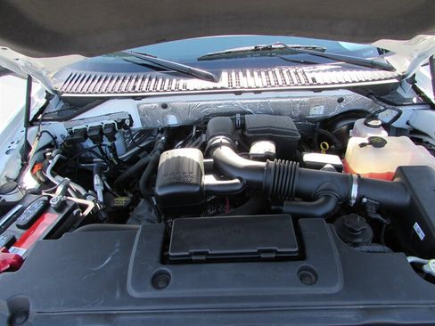 Used 2013 Ford Expedition EL XLT RWD image 37