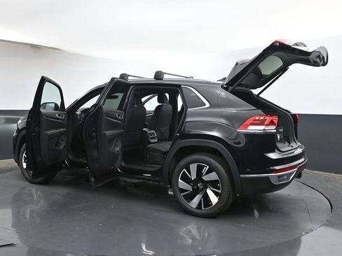 New 2026 Volkswagen Atlas Cross Sport SEL AWD/4WD image 42