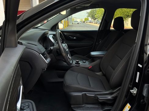 Used 2024 GMC Terrain SLE FWD image 10
