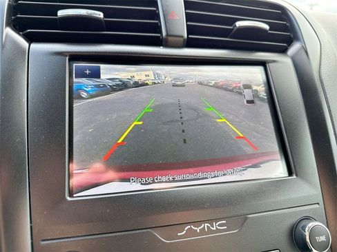 Used 2019 Ford Fusion SE w/ Equipment Group 151A image 14