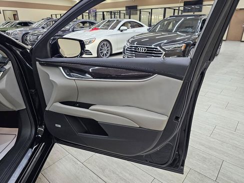 Used 2013 Cadillac XTS Premium FWD image 38