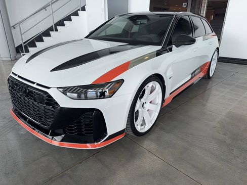 Used 2025 Audi RS 6 performance image 3