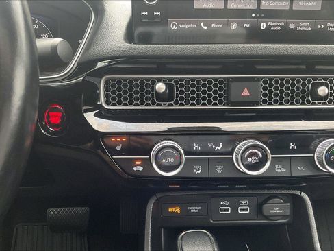 Used 2023 Honda Civic Touring image 24