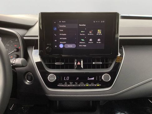 Used 2025 Toyota Corolla SE FWD image 19