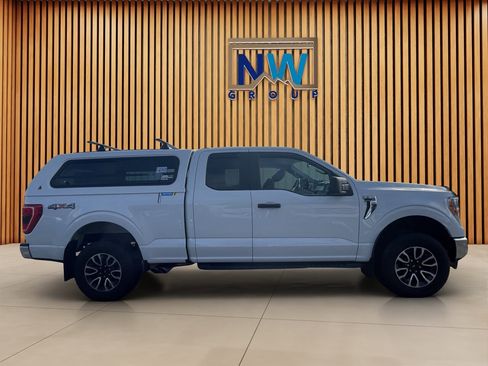 Used 2021 Ford F150 XLT image 33