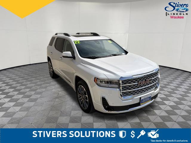 Used 2022 GMC Acadia Denali w/ Denali Technology Package AWD/4WD image 3