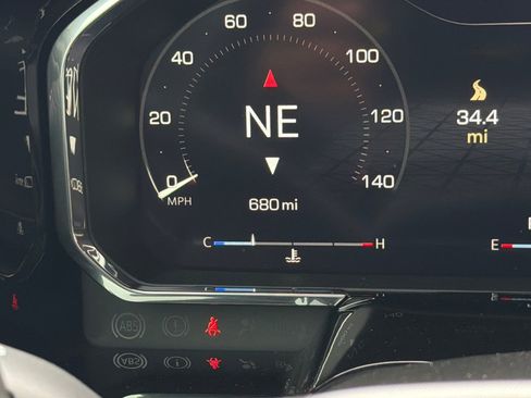 Used 2026 GMC Sierra 1500 Elevation image 38