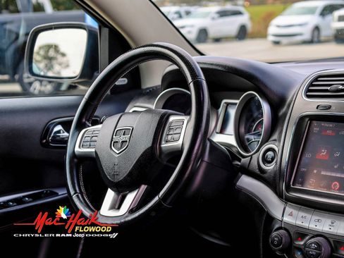 Used 2014 Dodge Journey R/T image 10