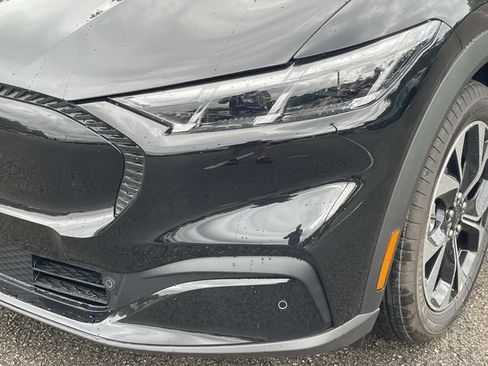 New 2026 Ford Mustang Mach-E Select w/ Comfort Package Lite RWD image 9