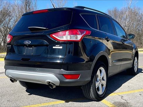 Used 2016 Ford Escape SE w/ Equipment Group 201A image 6