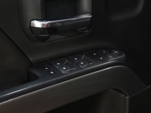 Used 2018 Chevrolet Silverado 1500 LT w/ All Star Edition AWD/4WD image 20