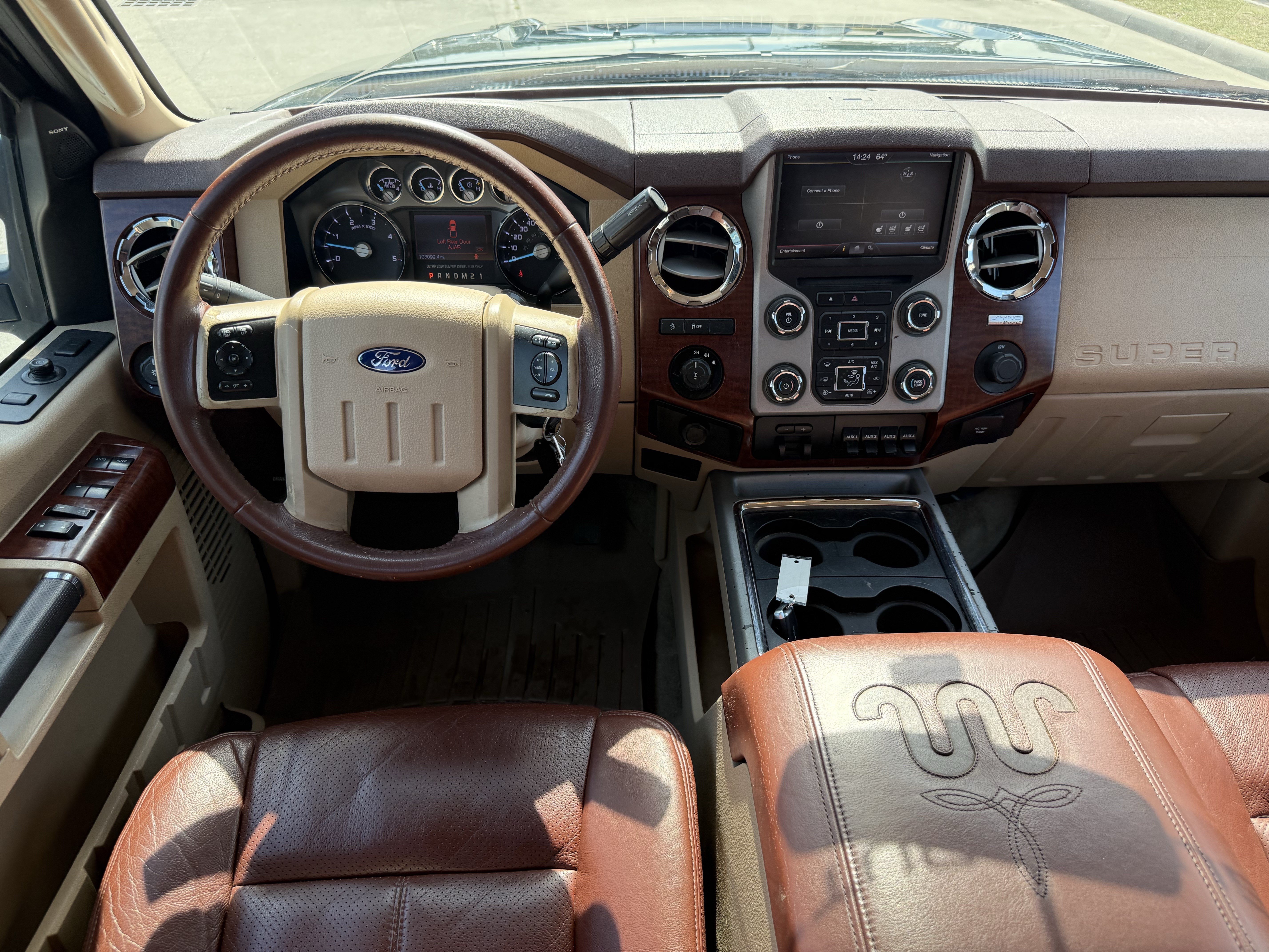 Used 2014 Ford F250 King Ranch w/ FX4 Off-Road Package AWD/4WD image 14