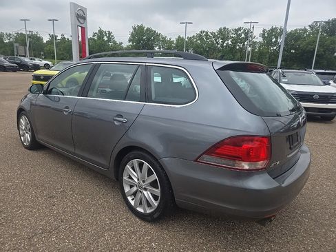 Used 2013 Volkswagen Jetta SE FWD image 5