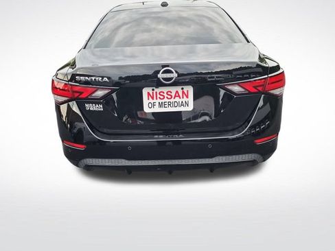 Used 2025 Nissan Sentra SV w/ Trunk Package FWD image 4