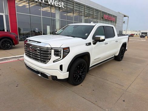 Used 2023 GMC Sierra 1500 Denali w/ Denali Reserve Package RWD image 1