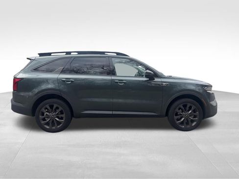 Used 2023 Kia Sorento SX Prestige image 10