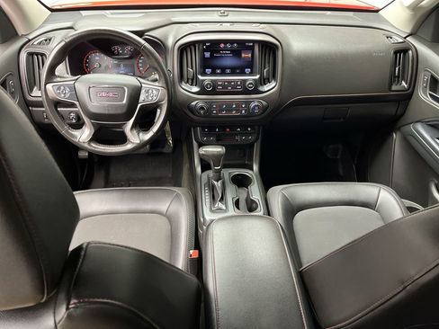 Used 2015 GMC Canyon SLE AWD/4WD image 4