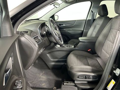 Used 2021 Chevrolet Equinox LT image 12