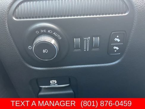 Used 2024 Jeep Grand Wagoneer Series I AWD/4WD image 30