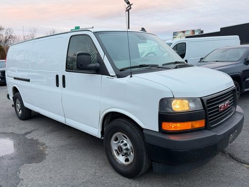 Used 2020 GMC Savana 3500 Extended w/ Driver Convenience Package image 2