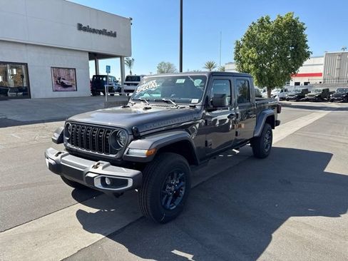 New 2026 Jeep Gladiator Sport AWD/4WD image 1