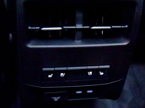 Used 2024 Jeep Wagoneer Launch Edition image 35