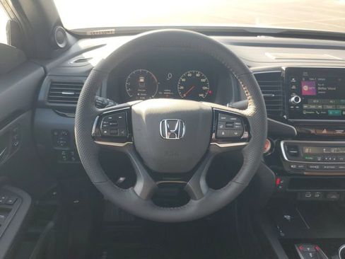 New 2026 Honda Ridgeline Black Edition image 10