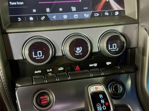 Used 2022 Jaguar F-TYPE Coupe RWD image 17