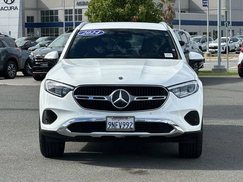 Used 2024 Mercedes-Benz GLC 300 image 9