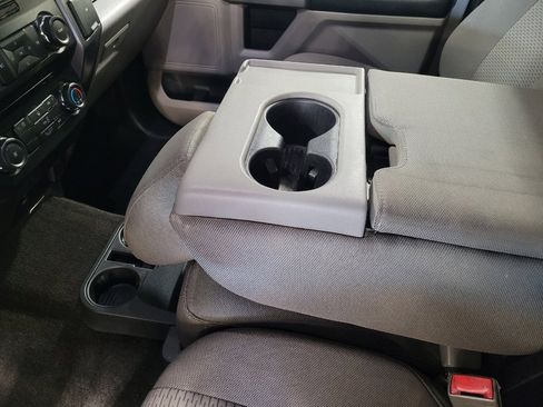 Used 2018 Ford F150 XLT RWD image 26