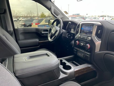 Used 2020 GMC Sierra 1500 Elevation w/ Elevation Value Package image 10