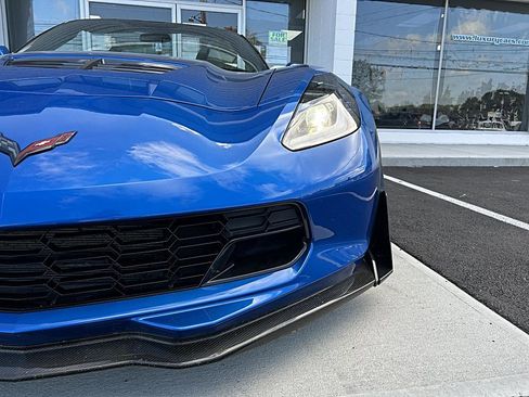 Used 2015 Chevrolet Corvette Z06 w/ 3LZ Preferred Equipment Group image 30