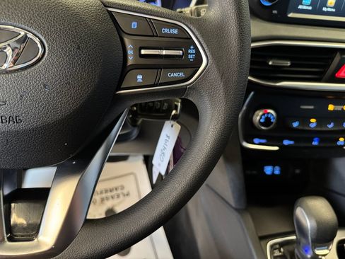 Used 2019 Hyundai Santa Fe SE AWD/4WD image 12