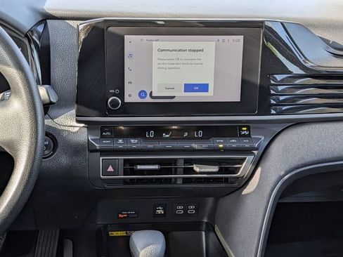 Used 2025 Toyota Camry LE FWD image 15